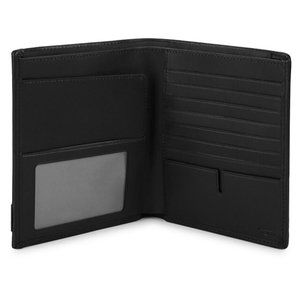 NWT Tumi Passport Wallet